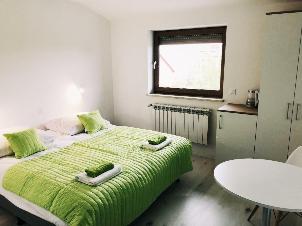Swierkowe Zacisze Hotel フィルレイ エクステリア 写真